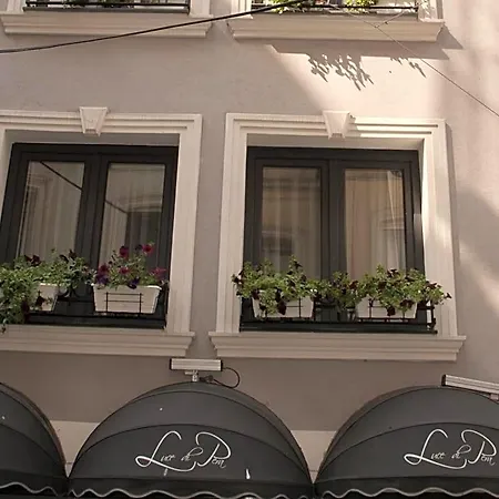 Luce Di Pera Otel
