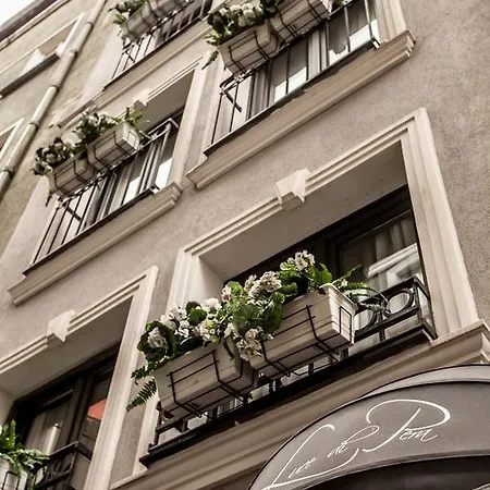 Lucis Pera Istanbul