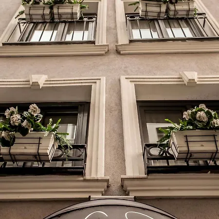 Lucis Pera Istanbul