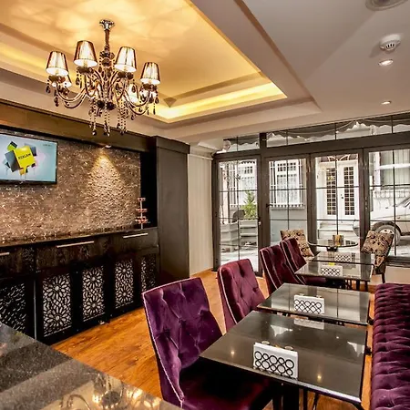 Szálloda Luce Di Pera 3*